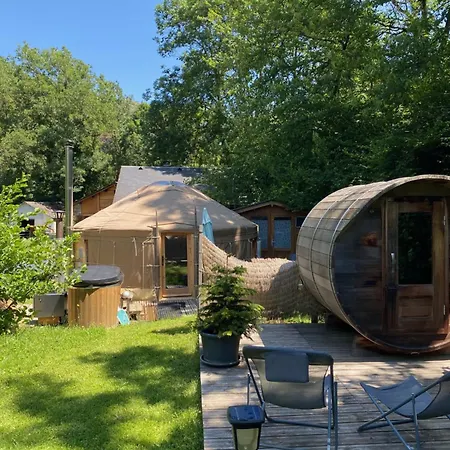 Yourte Et Son Bain Nordique *