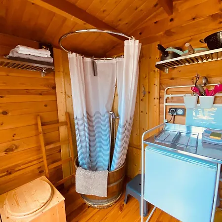 Campismo de Luxo Yourte Et Son Bain Nordique Frechet-Aure