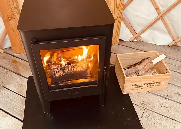 Yourte Et Son Bain Nordique